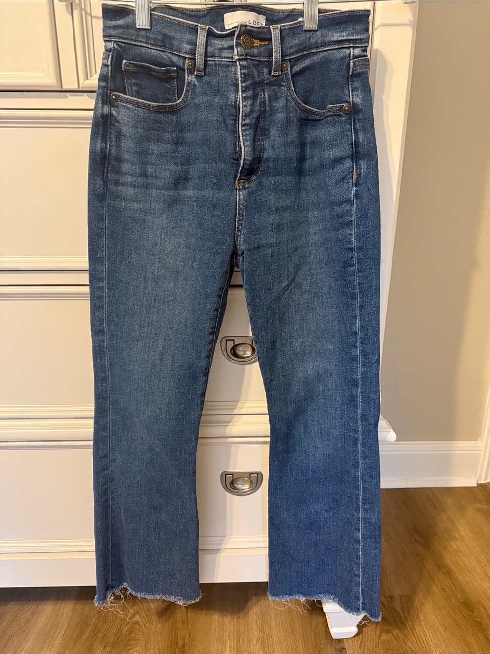 Classic High-Rise Blue Women’s Jeans - kick Crop